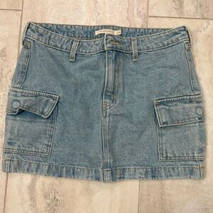 Levis Jean skirt